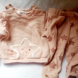 Girls matching set 6-9 months